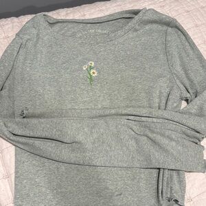 Gray Long Sleeve Tee with Floral Embroidery